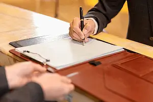 洛阳自驾游住哪里合适